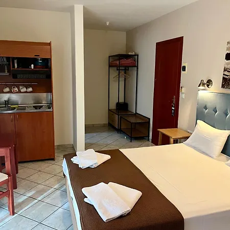 Makrina Hotel 2*