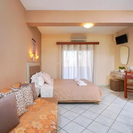 Makrina 斯卡拉伯塔麦斯