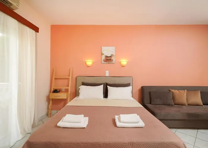 Hotel Makrina 2*