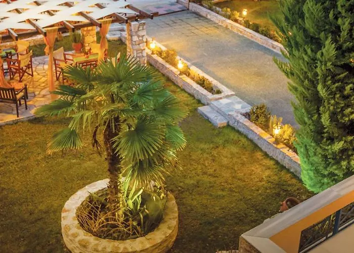 Makrina Hotel 2*